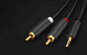 UGREEN AV102  Jack 3,5 mm --> 2x RCA Cinch kábel 1m fekete (10772)